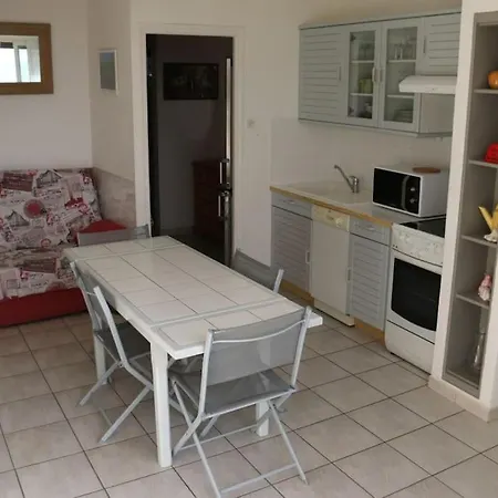 307, Heliopolis K Au Village Naturiste Appartement